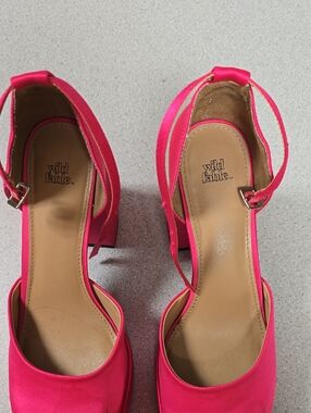 Wild Fable Neon Pink Ankle Strap Block Heels